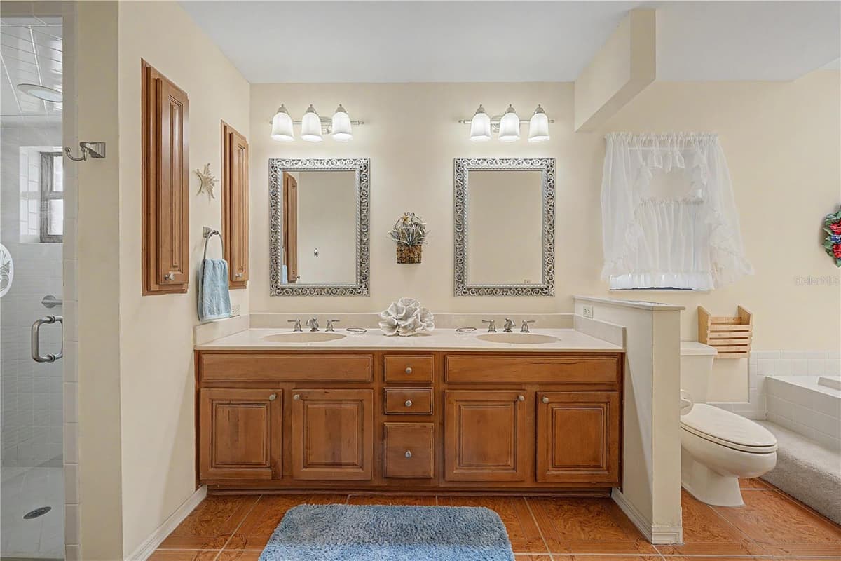 3901 BUTTONWOOD COURT — photo 23 of 54