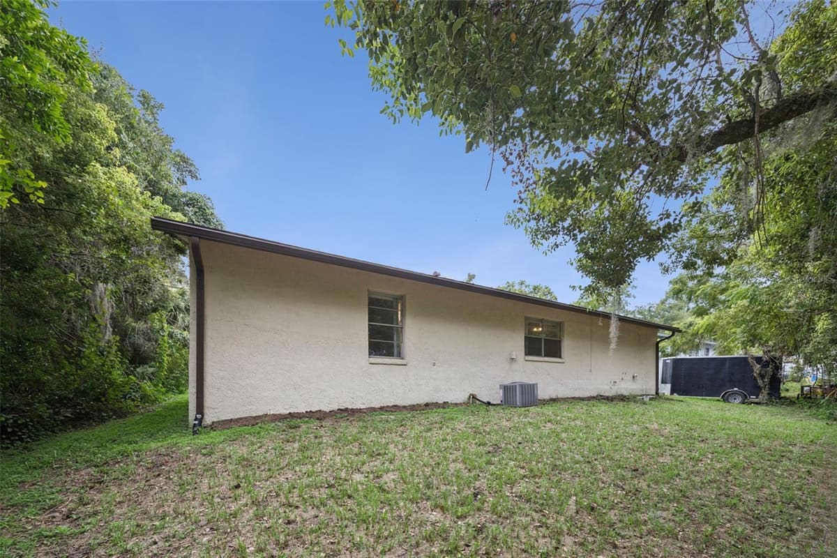 397 ORANGE AVENUE — photo 31 of 36