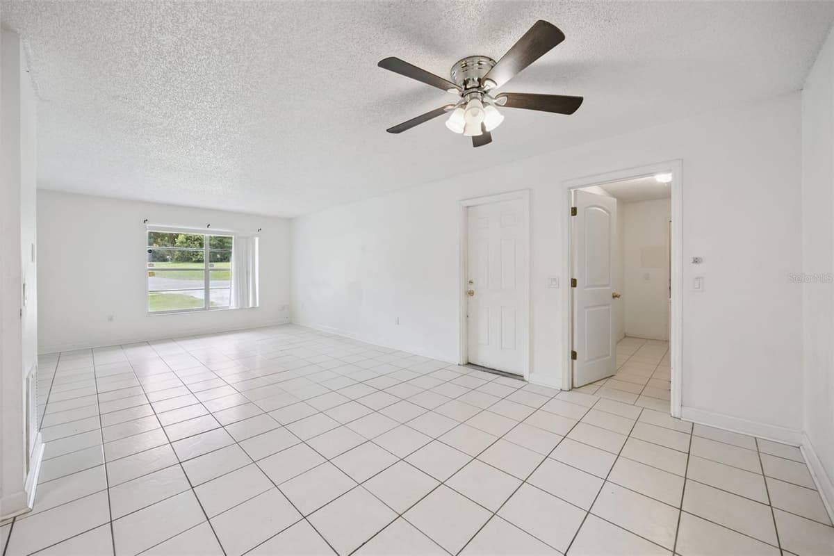 397 ORANGE AVENUE — photo 14 of 36