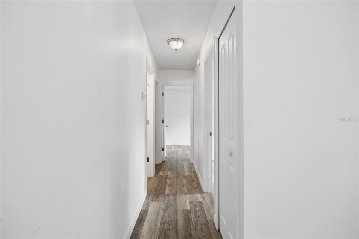 397 ORANGE AVENUE — photo 19 of 36