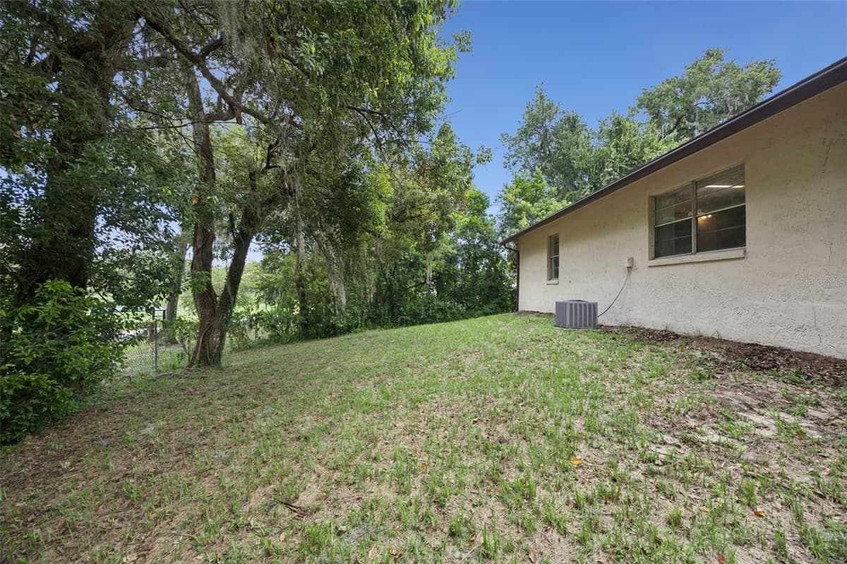 397 ORANGE AVENUE — photo 32 of 36