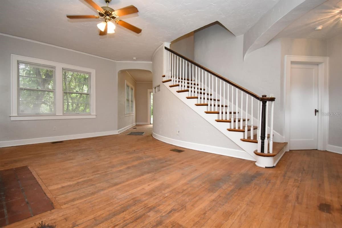 949 13TH STREET — photo 12 of 24