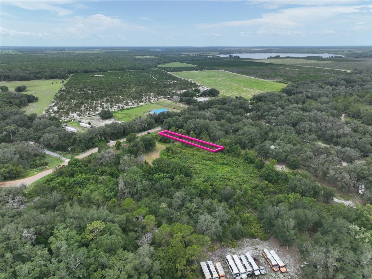 186 AVON PARK CUTOFF ROAD — photo 1 of 12