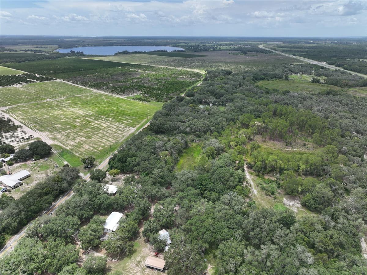 186 AVON PARK CUTOFF ROAD — photo 4 of 12