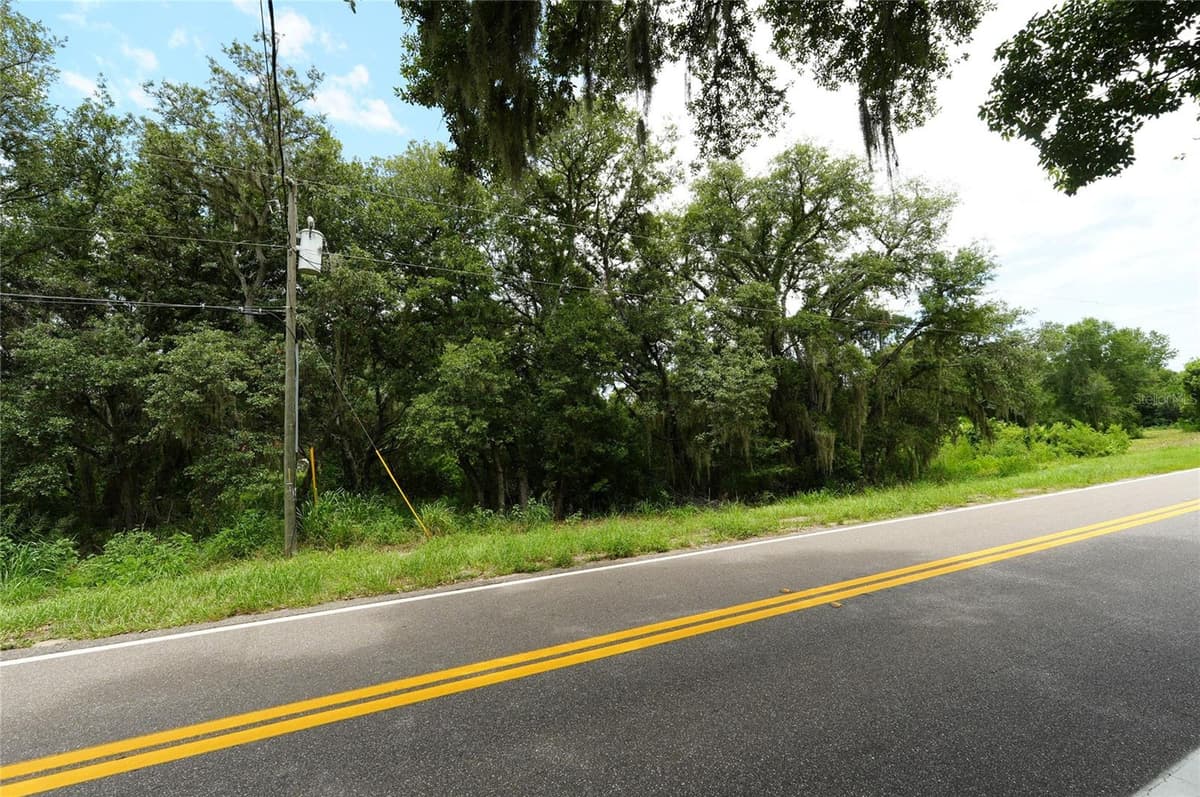186 AVON PARK CUTOFF ROAD — photo 11 of 12