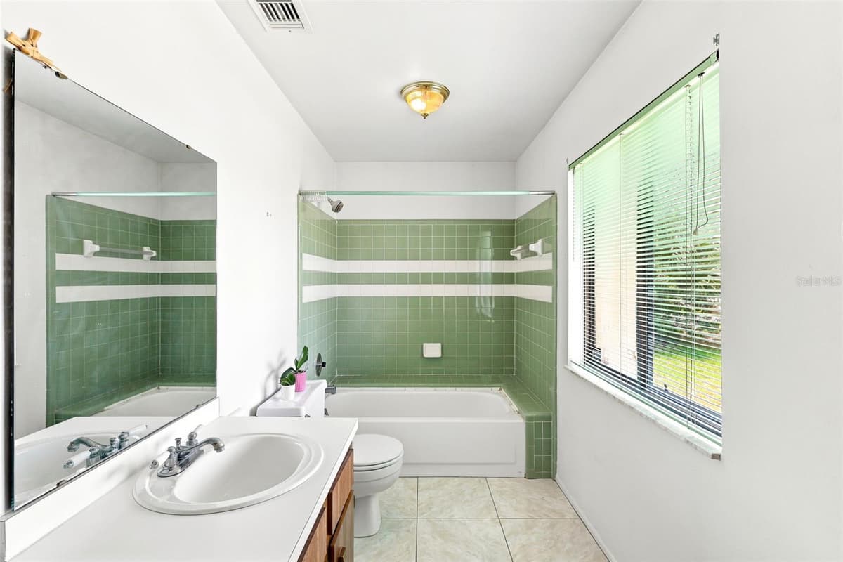 1418 CATALINA BOULEVARD — photo 21 of 29