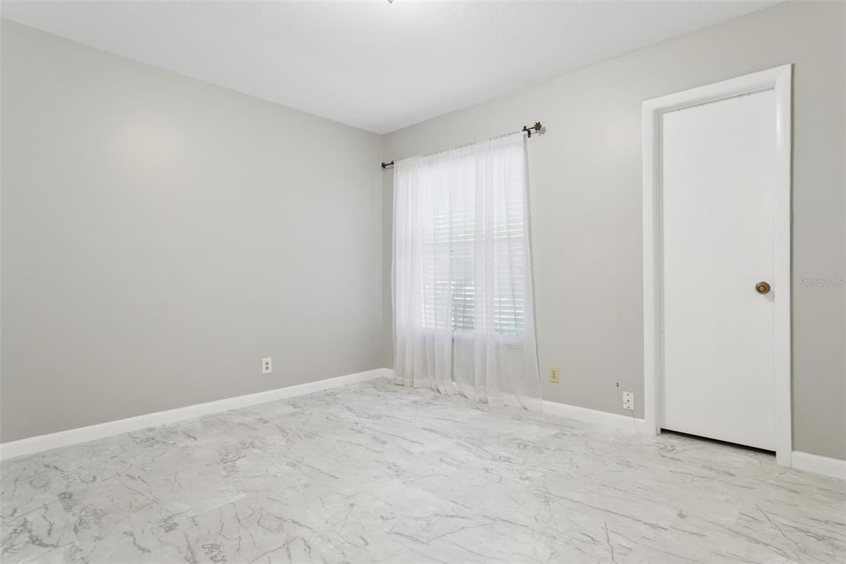 2801 WILSON CIRCLE — photo 15 of 33