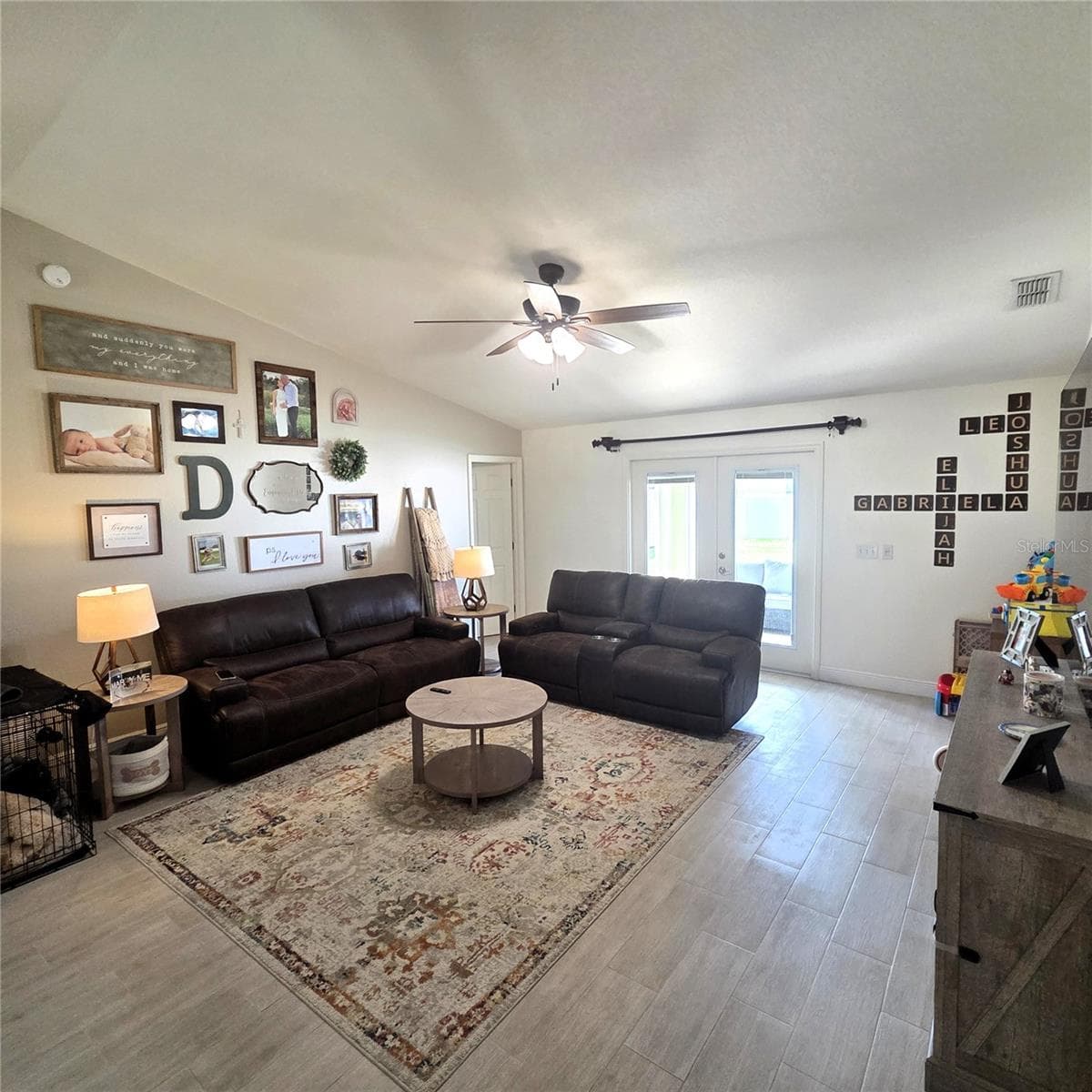 2269 COUNTRY MANOR STREET — photo 10 of 31