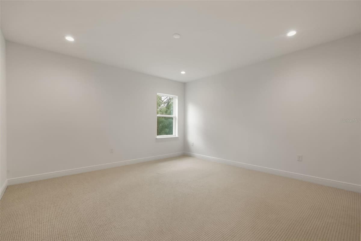344 AMBERSWEET PLACE — photo 37 of 50