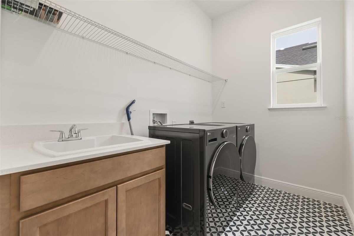 344 AMBERSWEET PLACE — photo 28 of 50