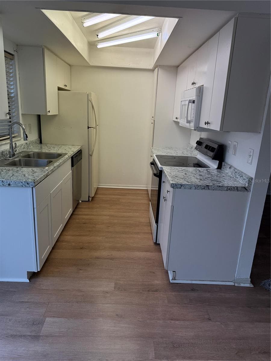 3373 CEDAR SPRINGS PLACE — photo 14 of 62