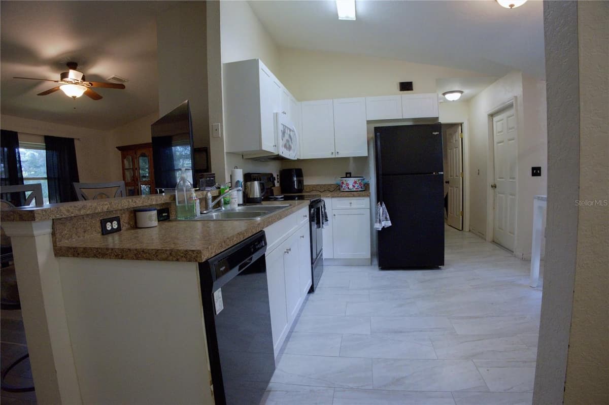 4621 ELDRON — photo 15 of 22