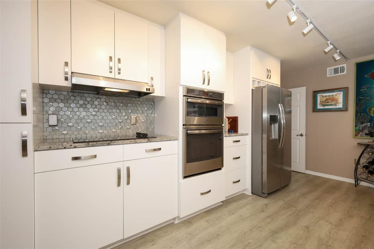 299 ATLANTIC AVENUE — photo 10 of 45