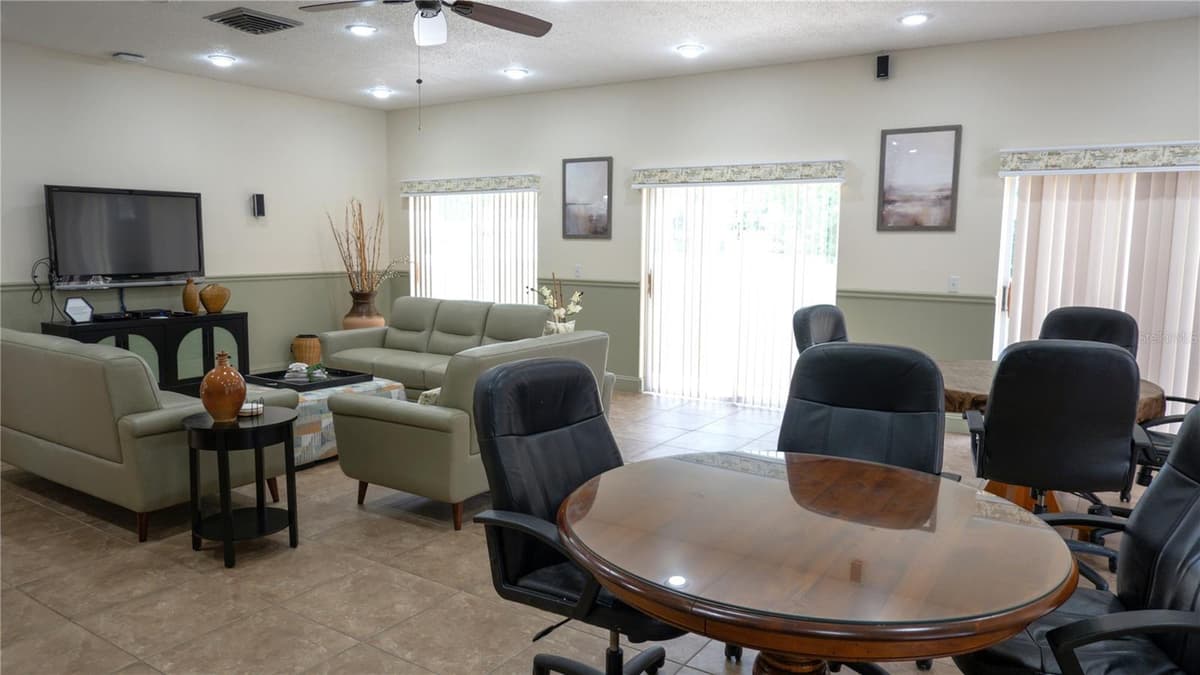 1418 ARROWHEAD CIRCLE — photo 35 of 44