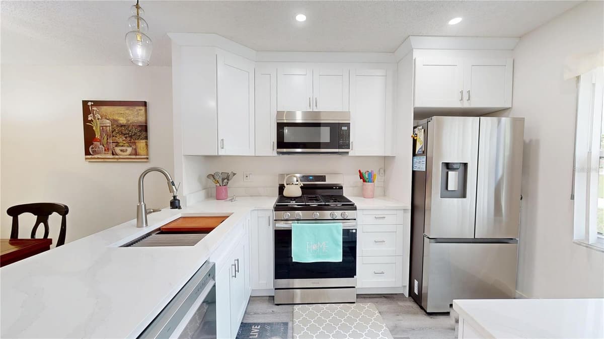 1418 ARROWHEAD CIRCLE — photo 4 of 44