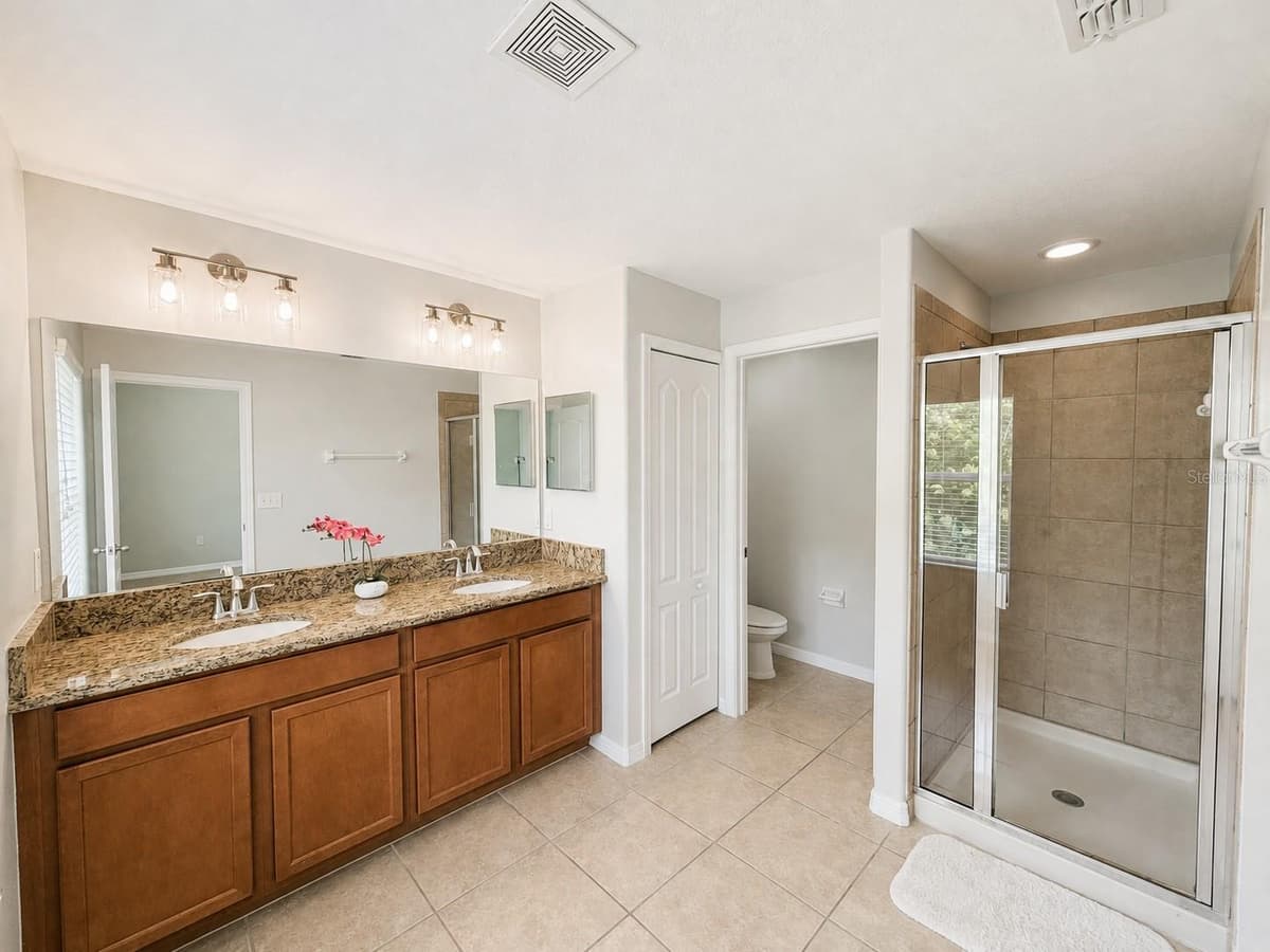 11155 SAVANNAH LANDING CIRCLE — photo 24 of 52