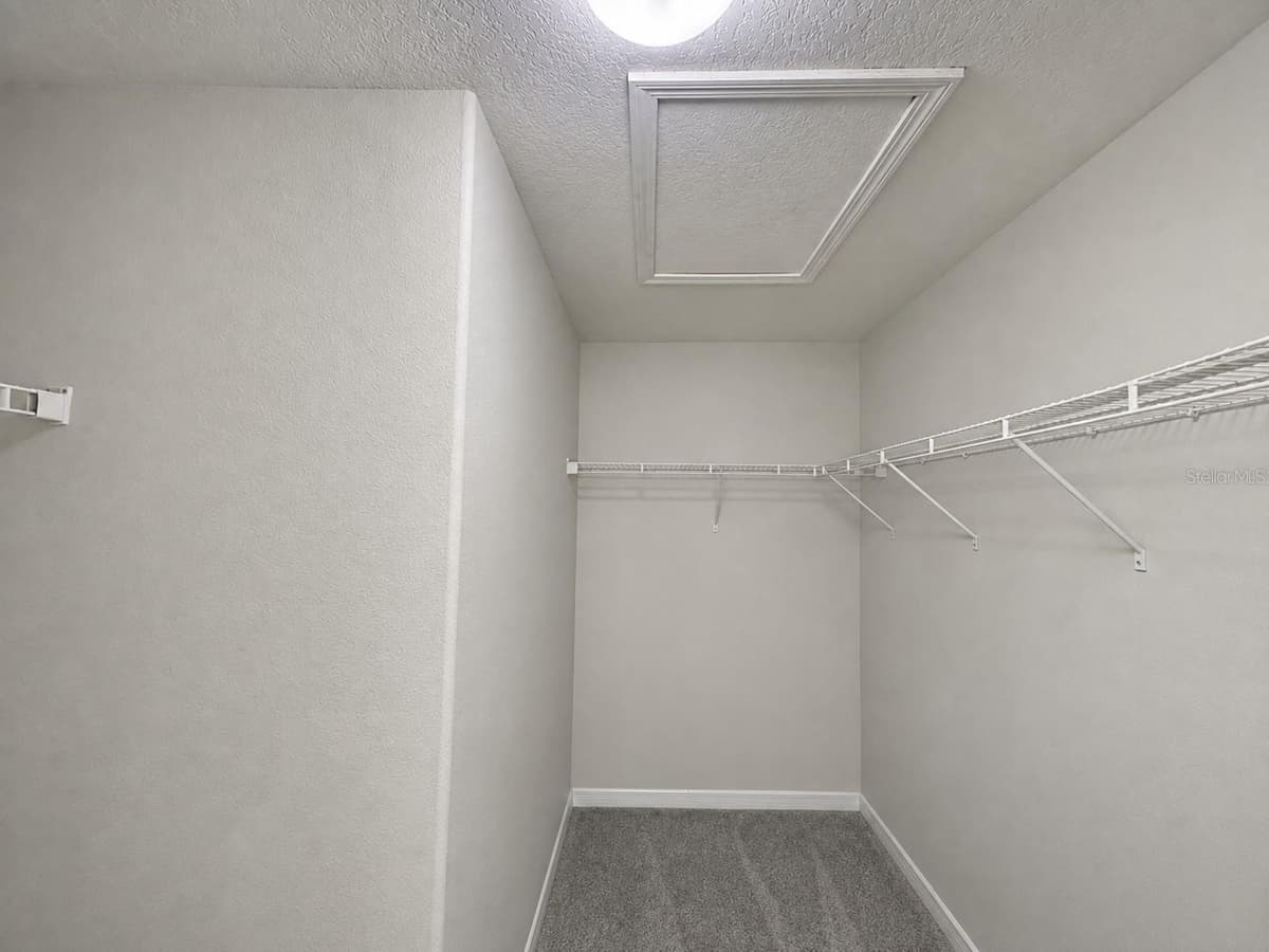 11155 SAVANNAH LANDING CIRCLE — photo 23 of 52