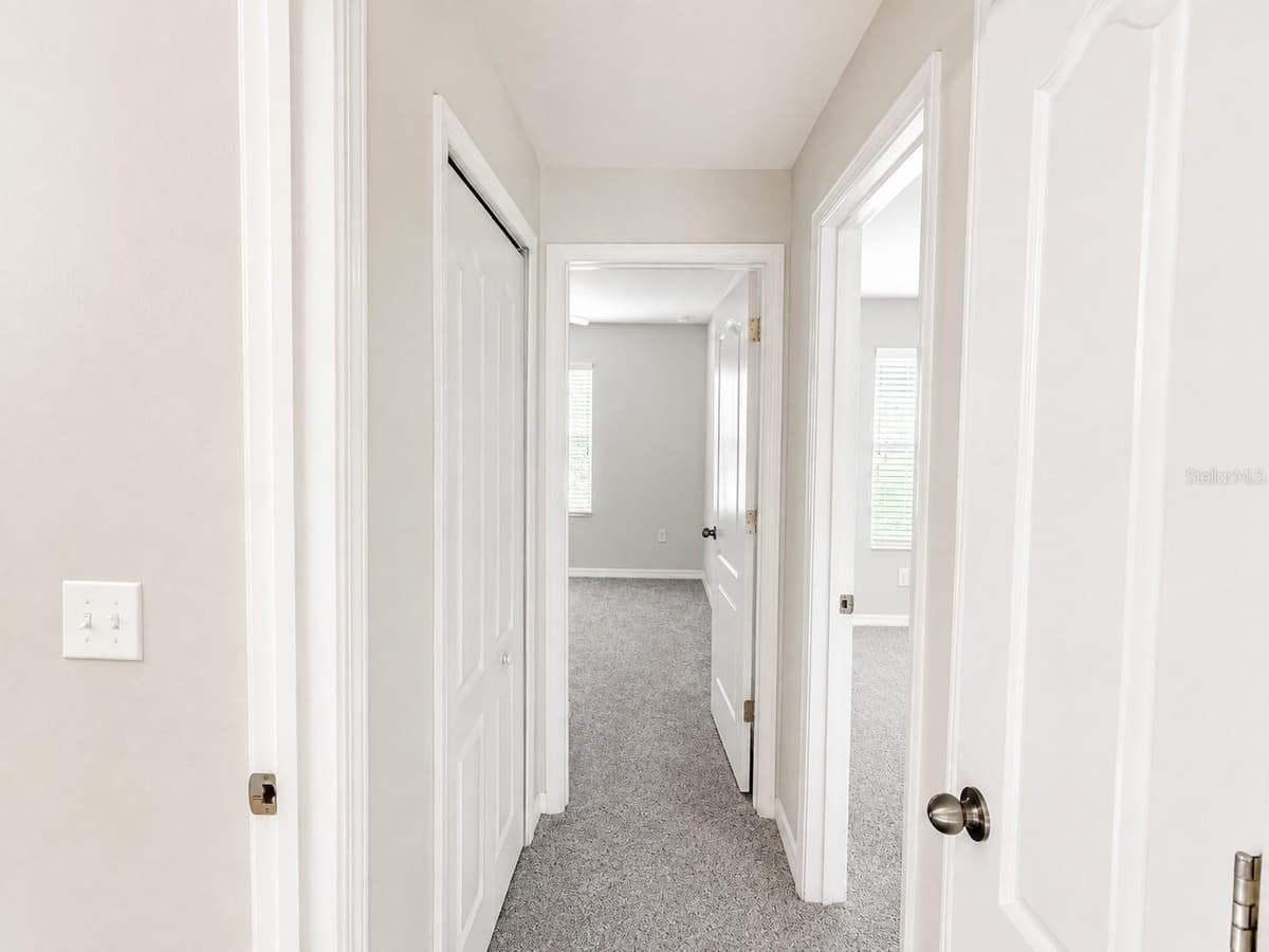 11155 SAVANNAH LANDING CIRCLE — photo 20 of 52