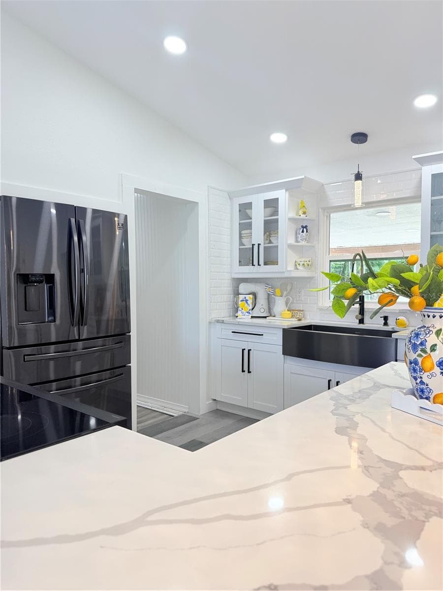 608 JAGUAR COURT — photo 8 of 56