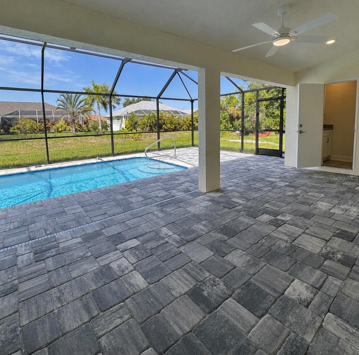 121 MARINER LANE — photo 8 of 13