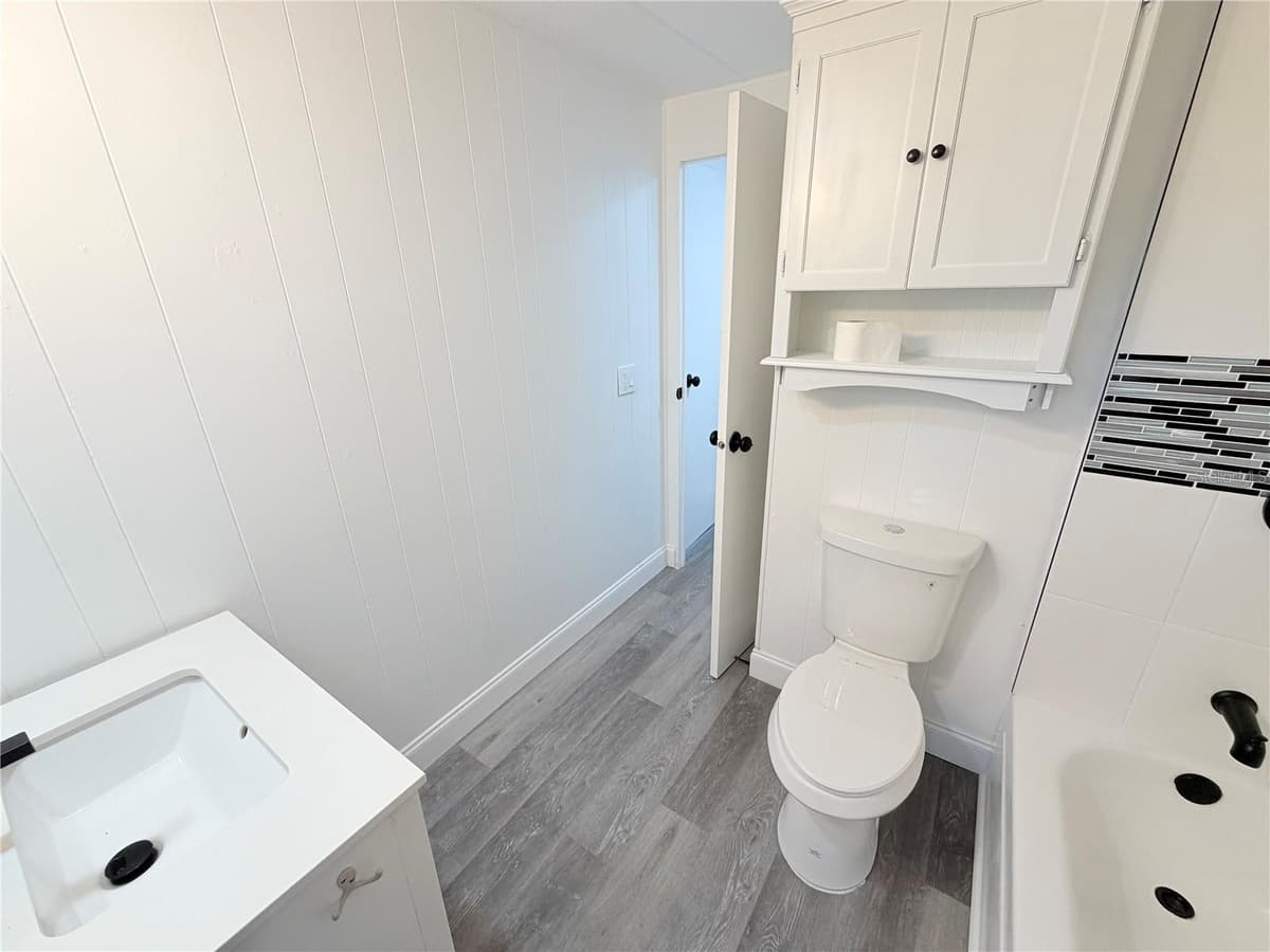 82 BOBWHITE ROAD — photo 36 of 40