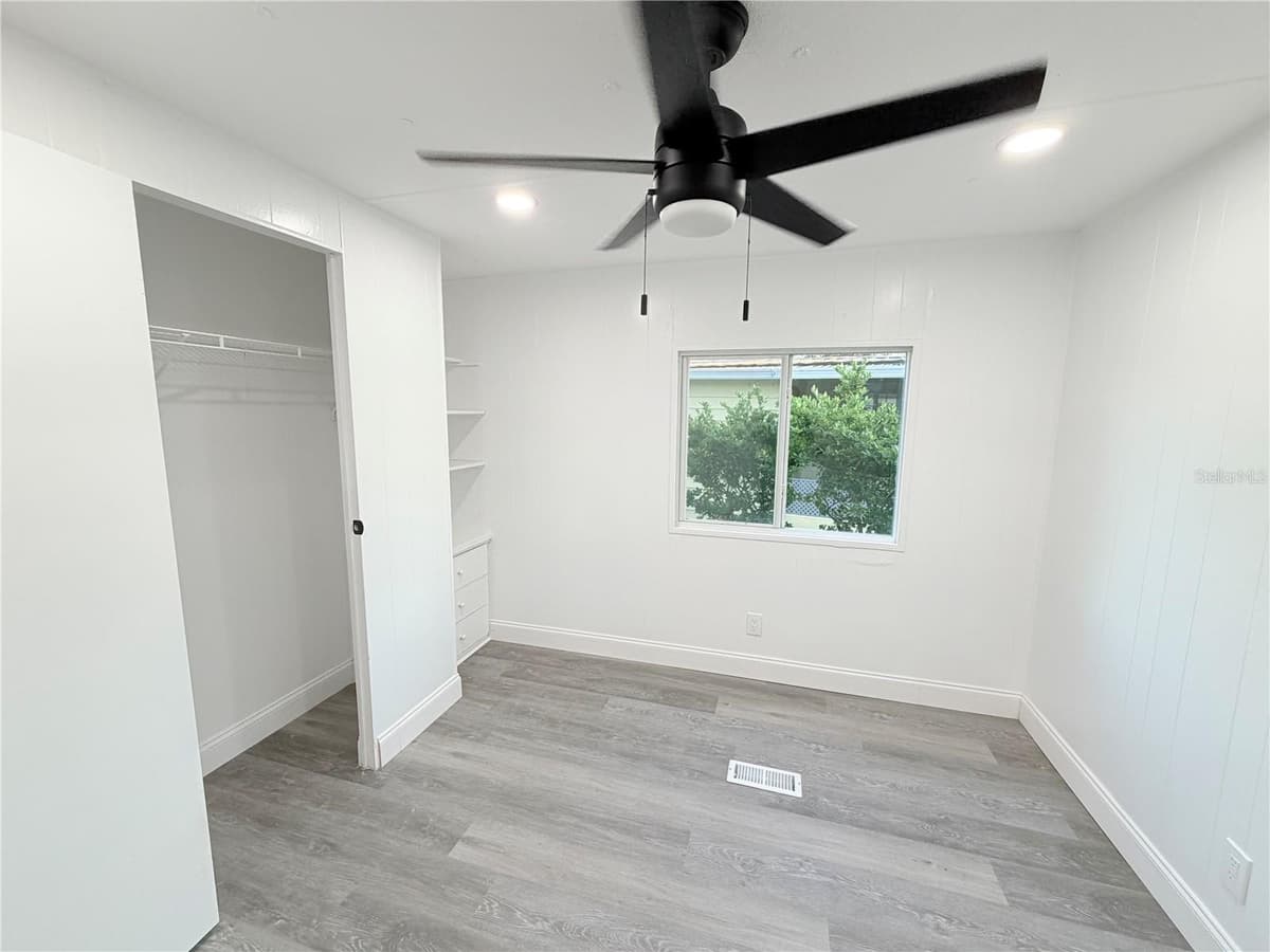 82 BOBWHITE ROAD — photo 30 of 40