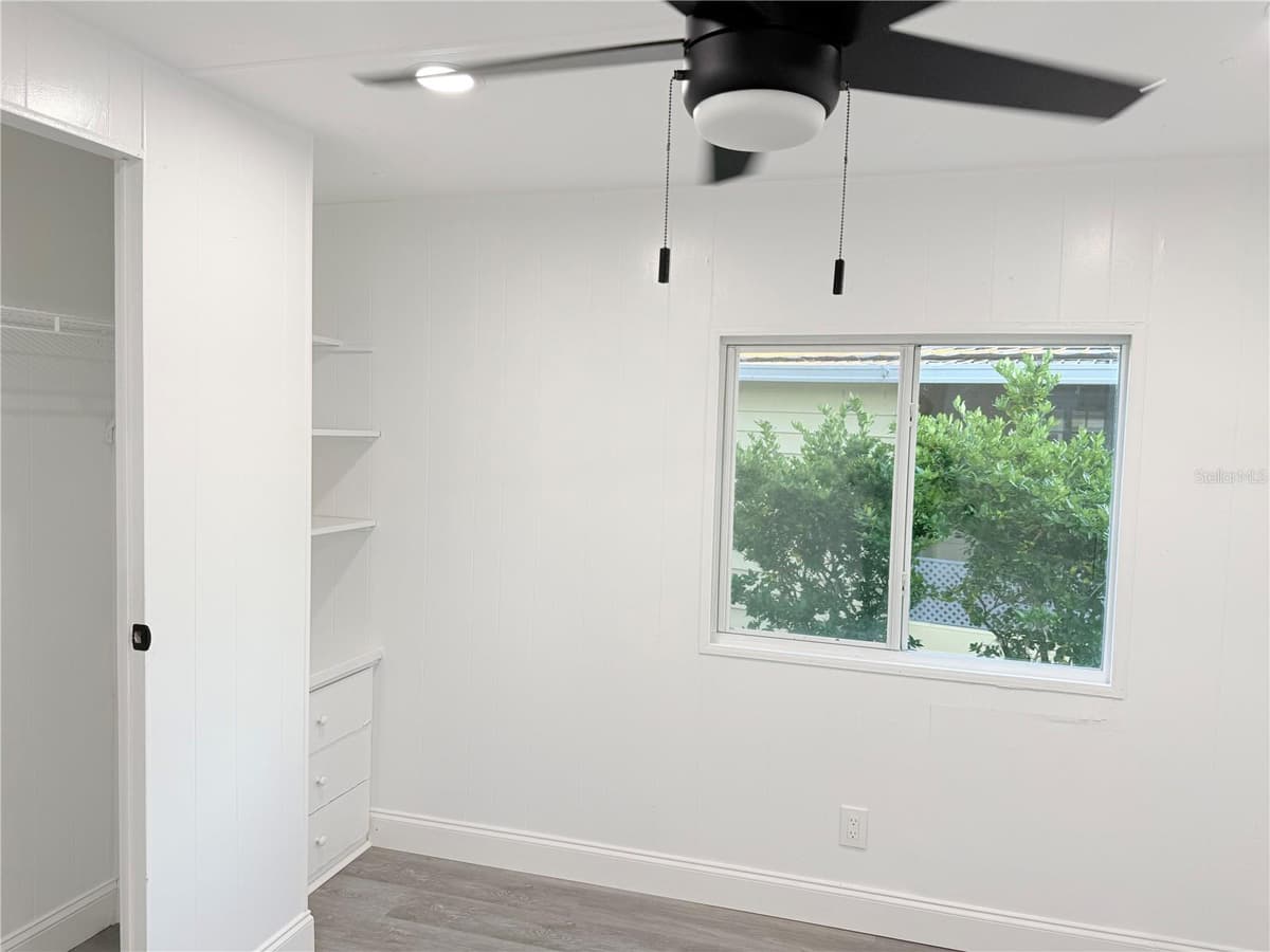 82 BOBWHITE ROAD — photo 31 of 40