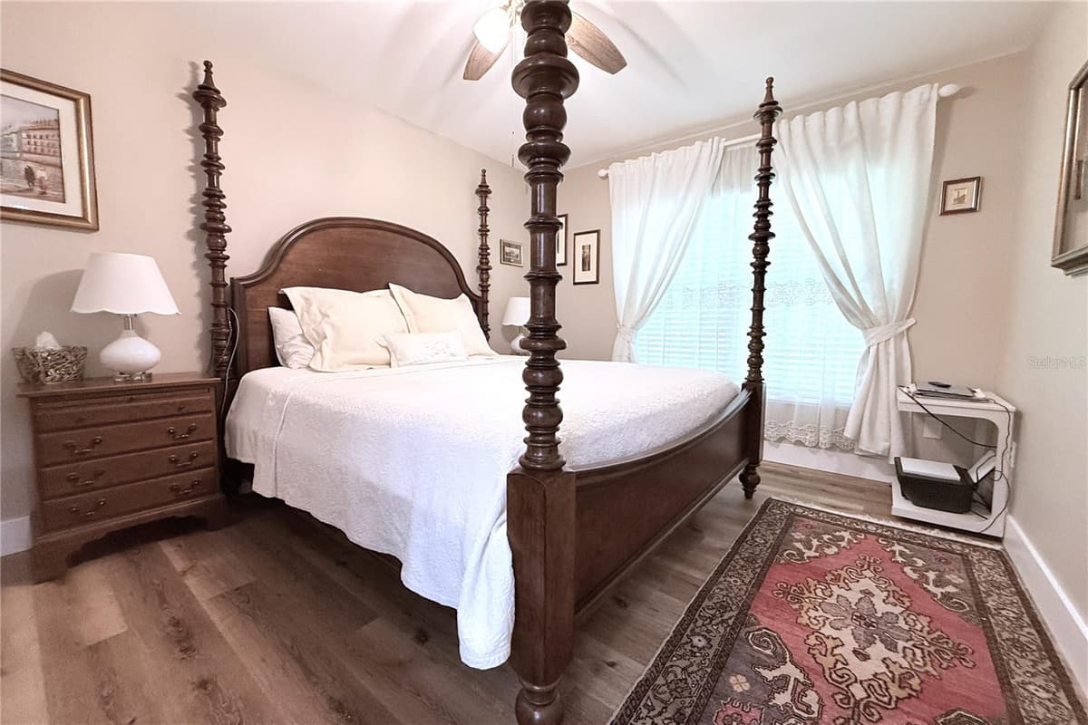 11861 RAINTREE DRIVE — photo 11 of 32