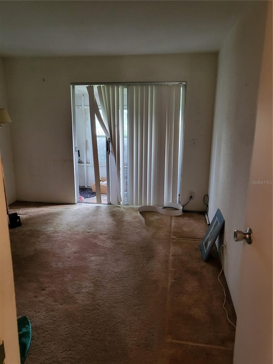 202 BEDFORD TRAIL — photo 14 of 37