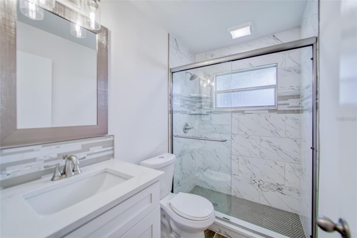 202 BEDFORD TRAIL — photo 19 of 37