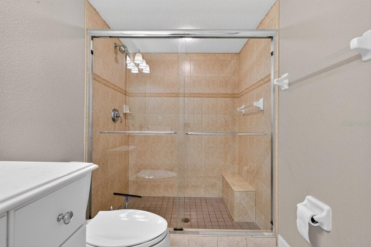 1975 RUTGERS PLACE — photo 27 of 63