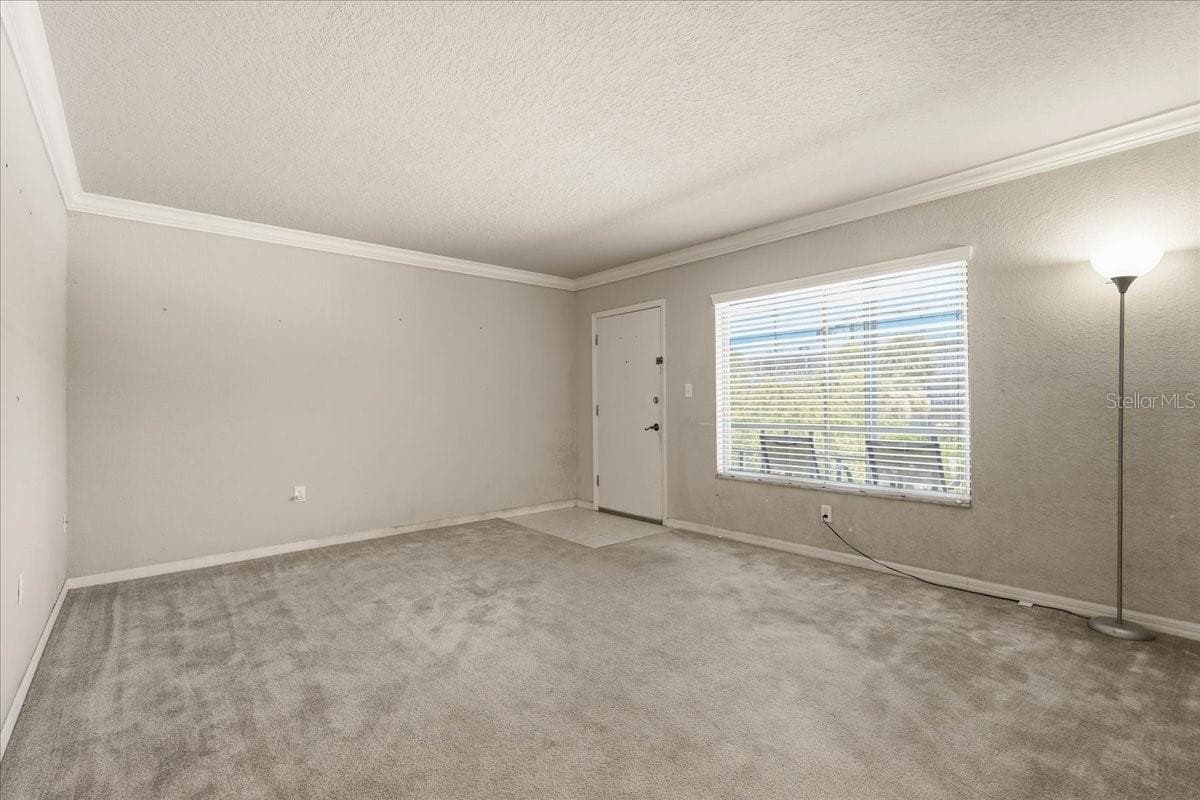 1700 6TH ST NW — photo 6 of 56