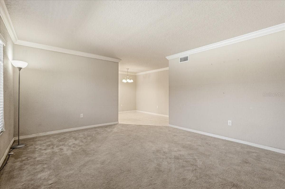 1700 6TH ST NW — photo 7 of 56