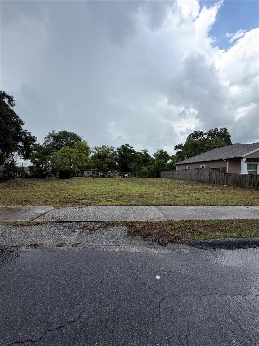 3819 TEMPLE STREET — photo 5 of 5
