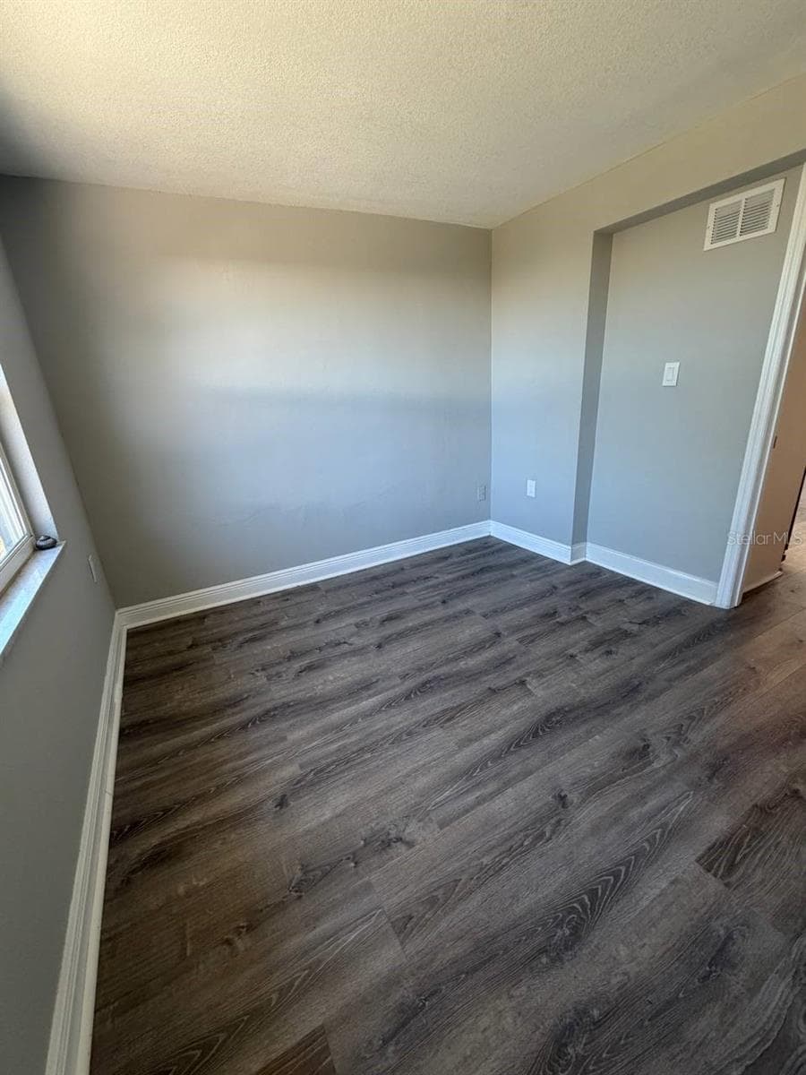 3511 CAMBRIDGE STREET — photo 30 of 39