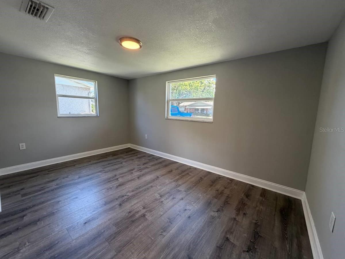 3511 CAMBRIDGE STREET — photo 20 of 39