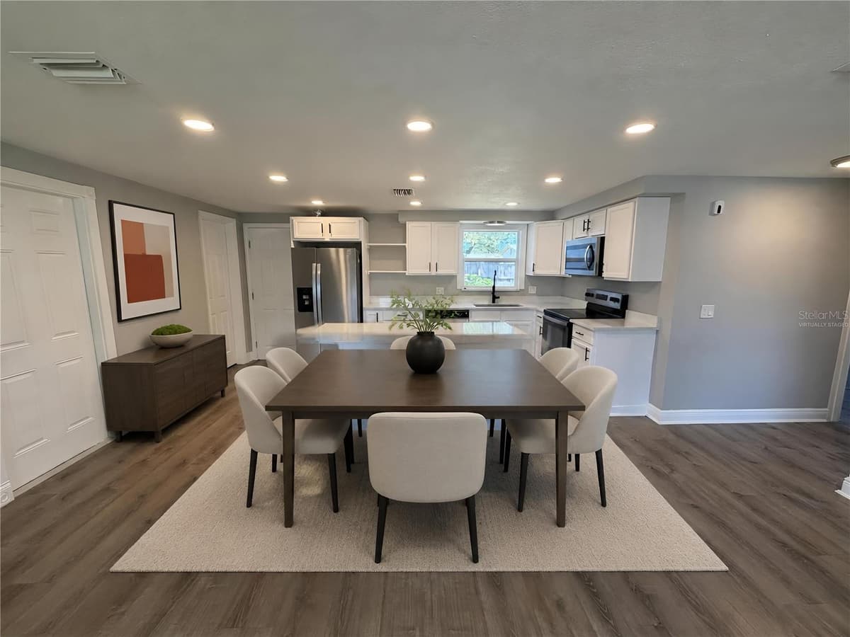 3511 CAMBRIDGE STREET — photo 11 of 39