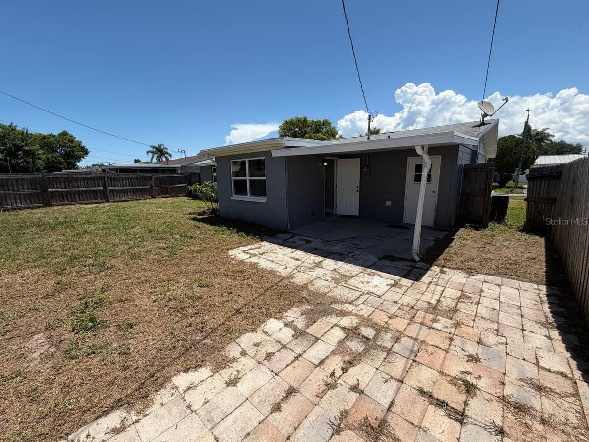 3511 CAMBRIDGE STREET — photo 34 of 39