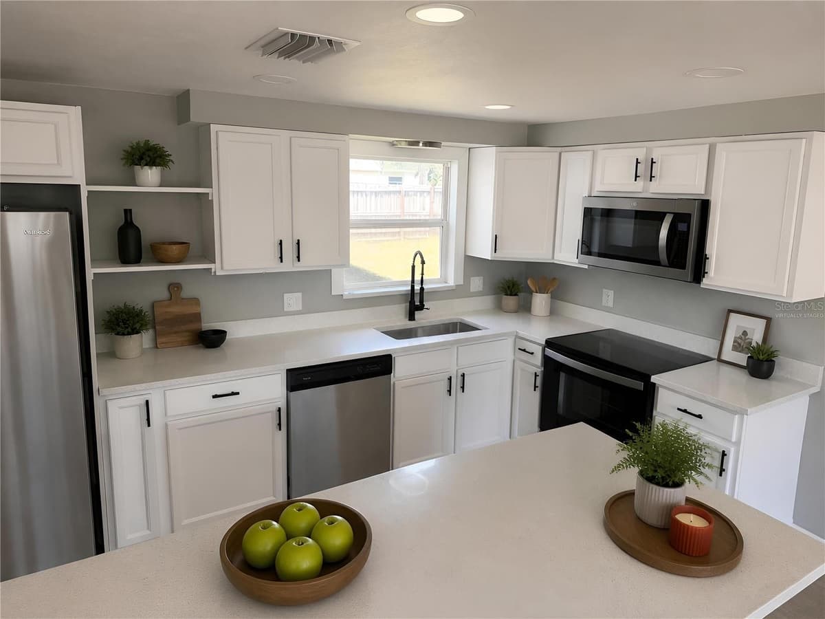 3511 CAMBRIDGE STREET — photo 14 of 39