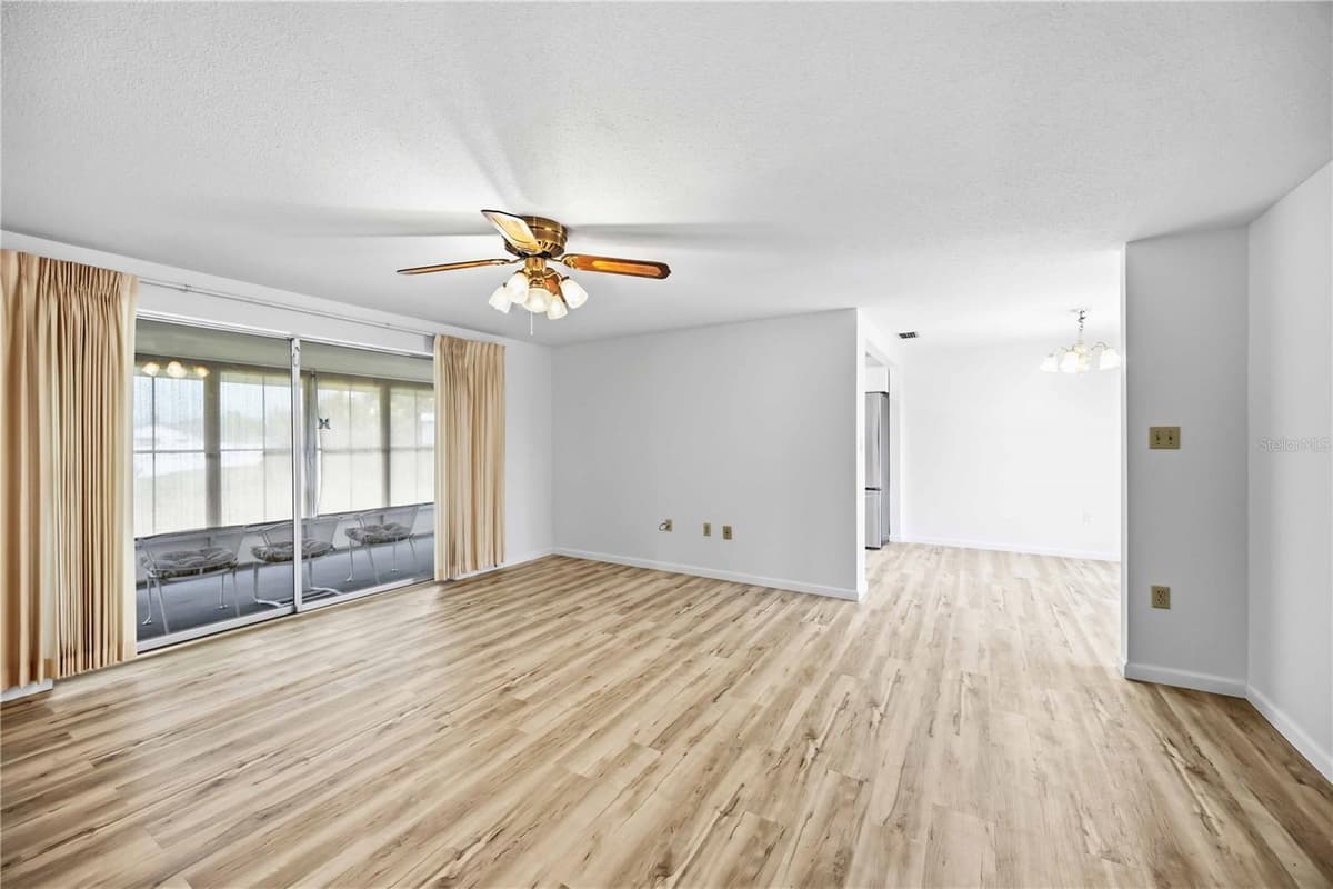 3249 SUNRISE TRAIL — photo 4 of 37