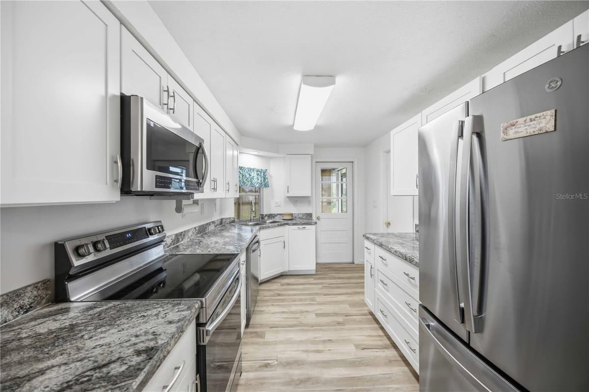 3249 SUNRISE TRAIL — photo 11 of 37