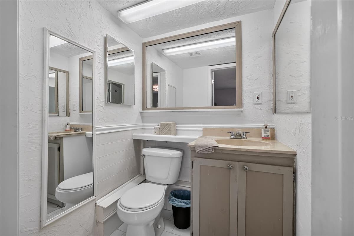 2525 CORAL WAY — photo 76 of 83