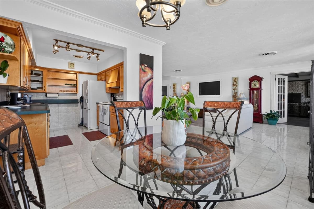2525 CORAL WAY — photo 49 of 83