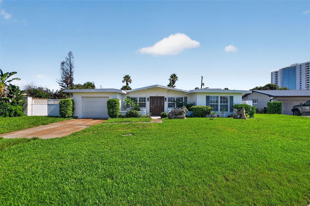 2525 CORAL WAY — photo 9 of 83