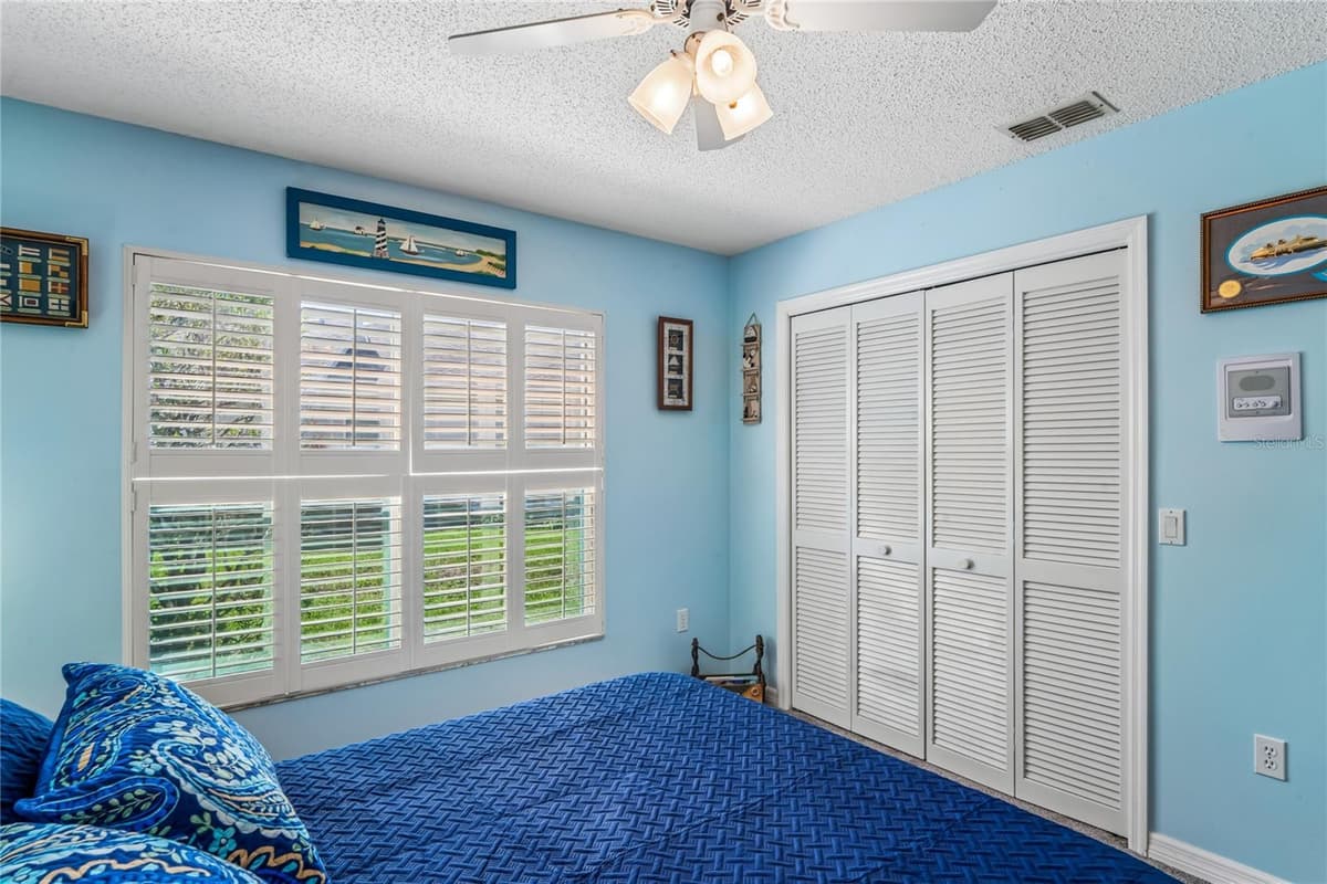 4 SPRUCE PINE COURT — photo 32 of 76
