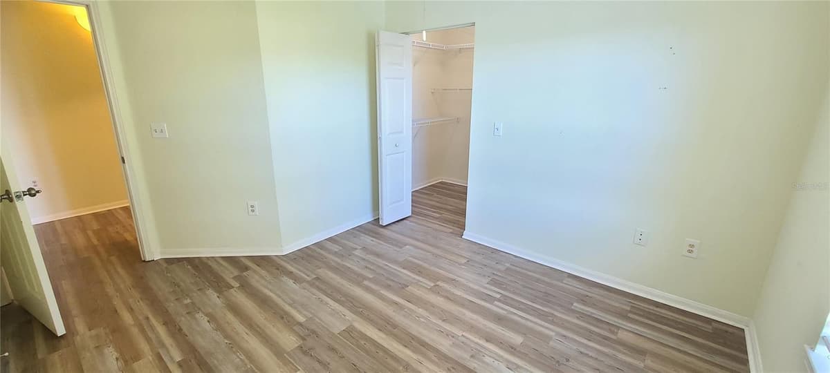 940 VILLAGE TRAIL — photo 16 of 60