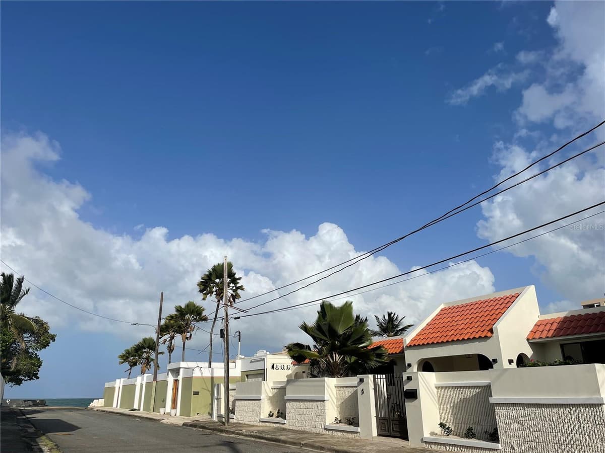 5 HISTELA, PUNTA LAS MARIAS — photo 10 of 38