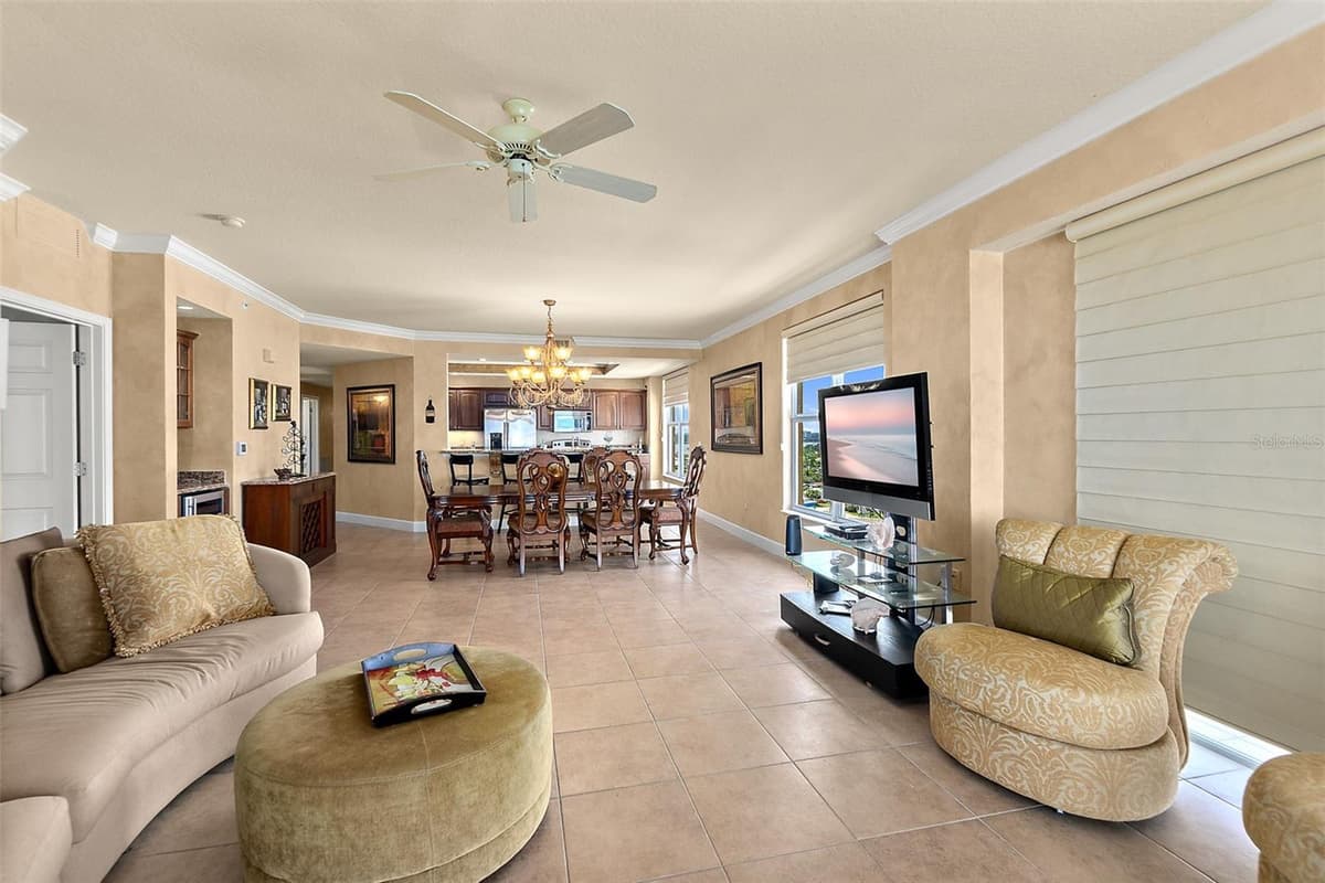 2403 ATLANTIC AVENUE — photo 12 of 74