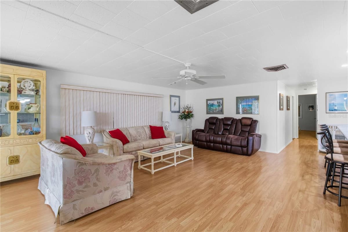 5510 DENMARK DRIVE — photo 2 of 32