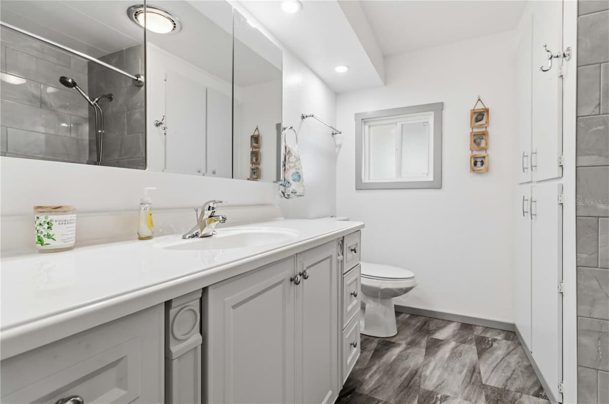 5510 DENMARK DRIVE — photo 17 of 32